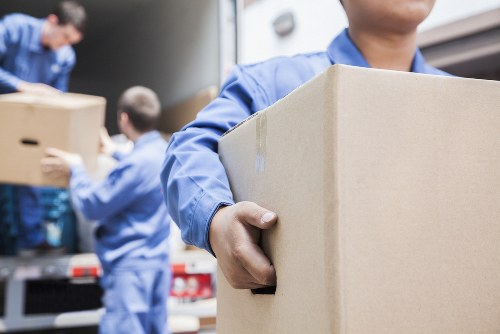 Local removals support for homes and businesses in Seven Kings