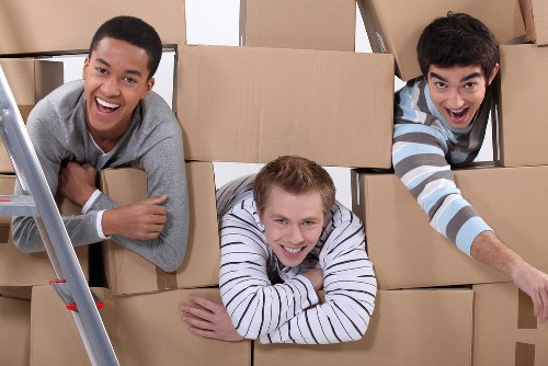 Local moving van serving Seven Kings homes and flats